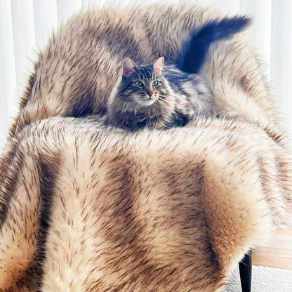 Dabubu™ Waterproof Faux Fur Pet Cover